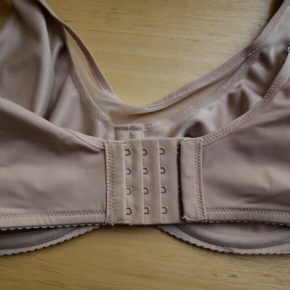 NWT women's Shecurve tan bra 40c - Picture 7 of 14